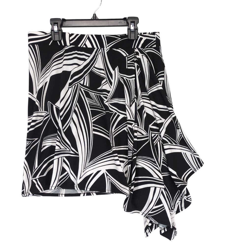 Banana Republic Skirt, Asymmetrical Short, Black & White Art Deco Design, Size S